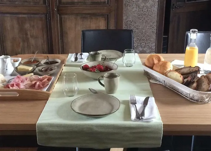 Bed & Breakfast Les Petits Secrets De Nonna-chambre D Dinant 3*